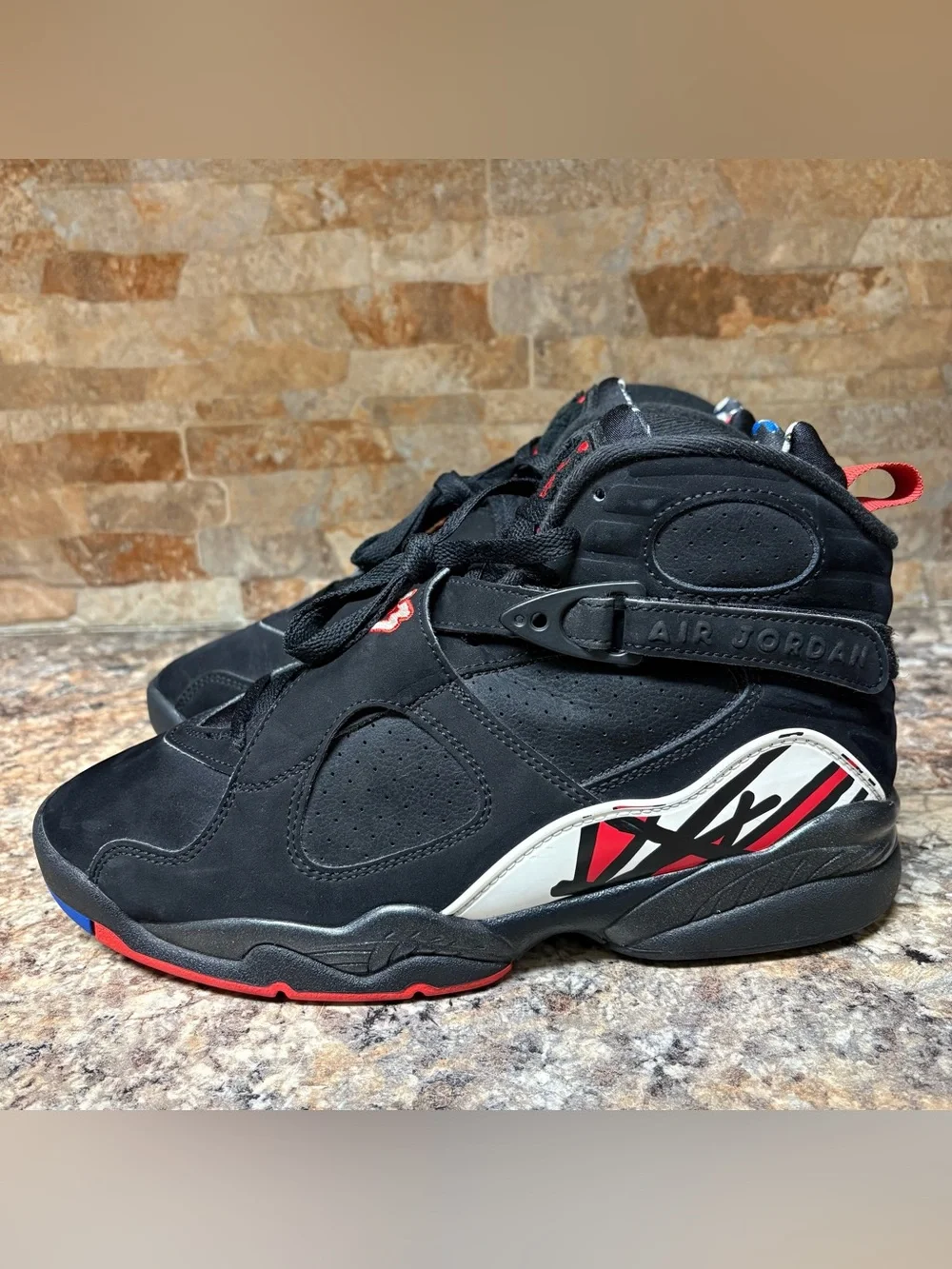 Air Jordan retro 8 Playoff 2023 Size 8